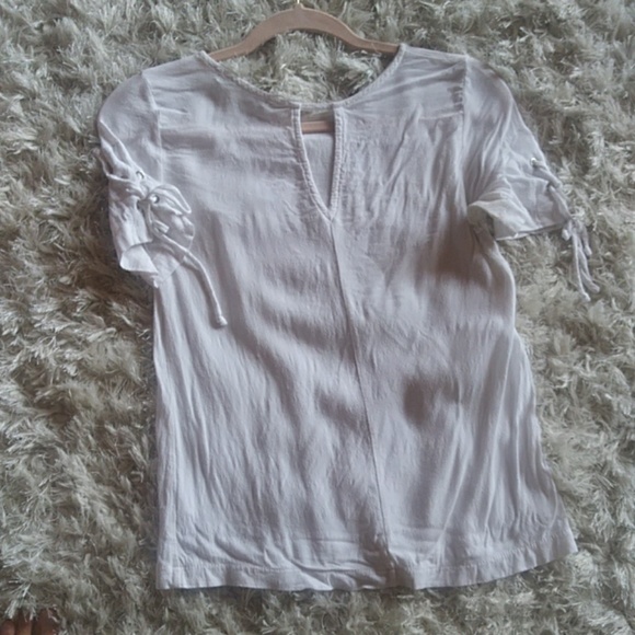 Wht Dressy Top - Picture 2 of 2